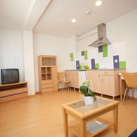 メトロポル バイ カリス