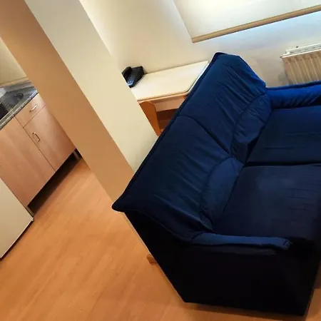 メトロポル バイ カリス *