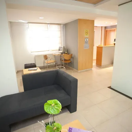 酒店 大都会卡利斯酒店