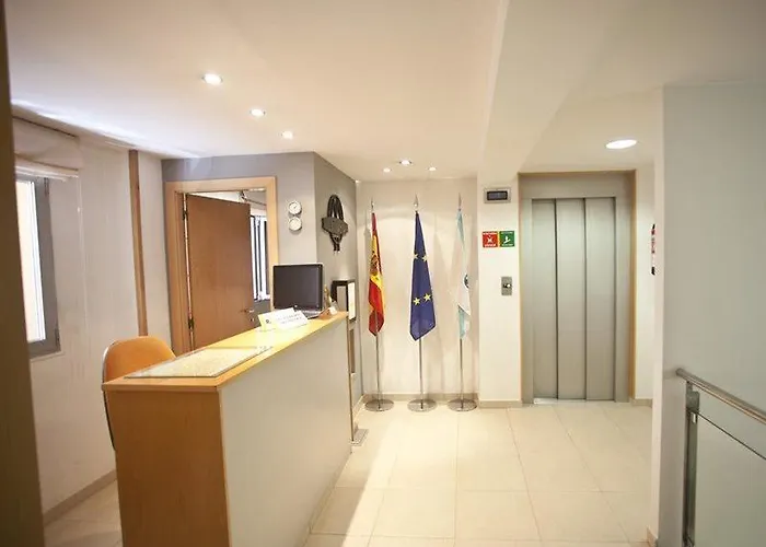 Metropol By Carris Hotel *