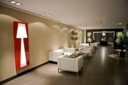 Metropol By Carris Hotel