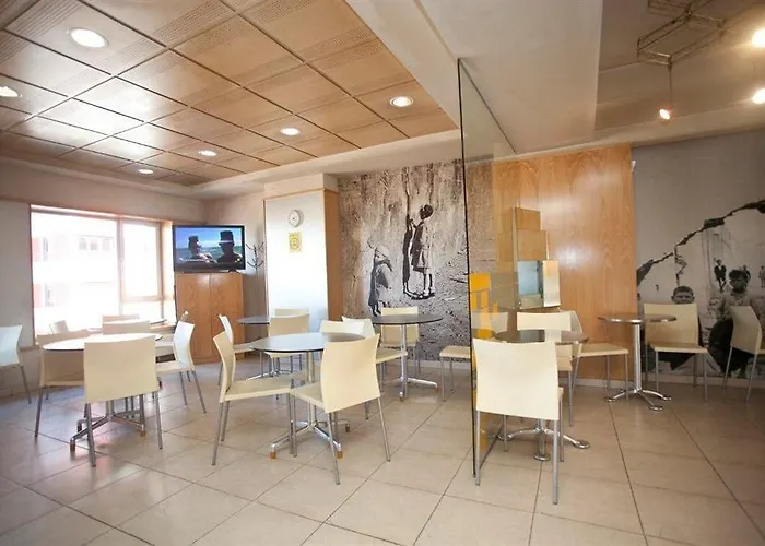 Hotel Metropol By Carris